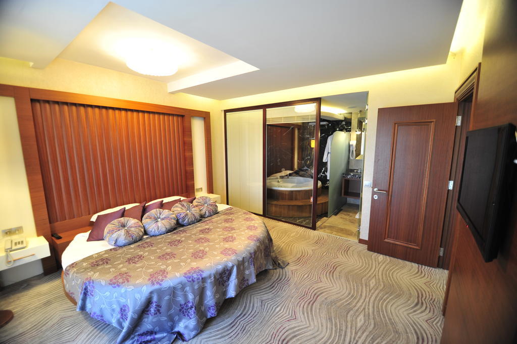 Grand Cenas Hotel Agrı Cameră foto
